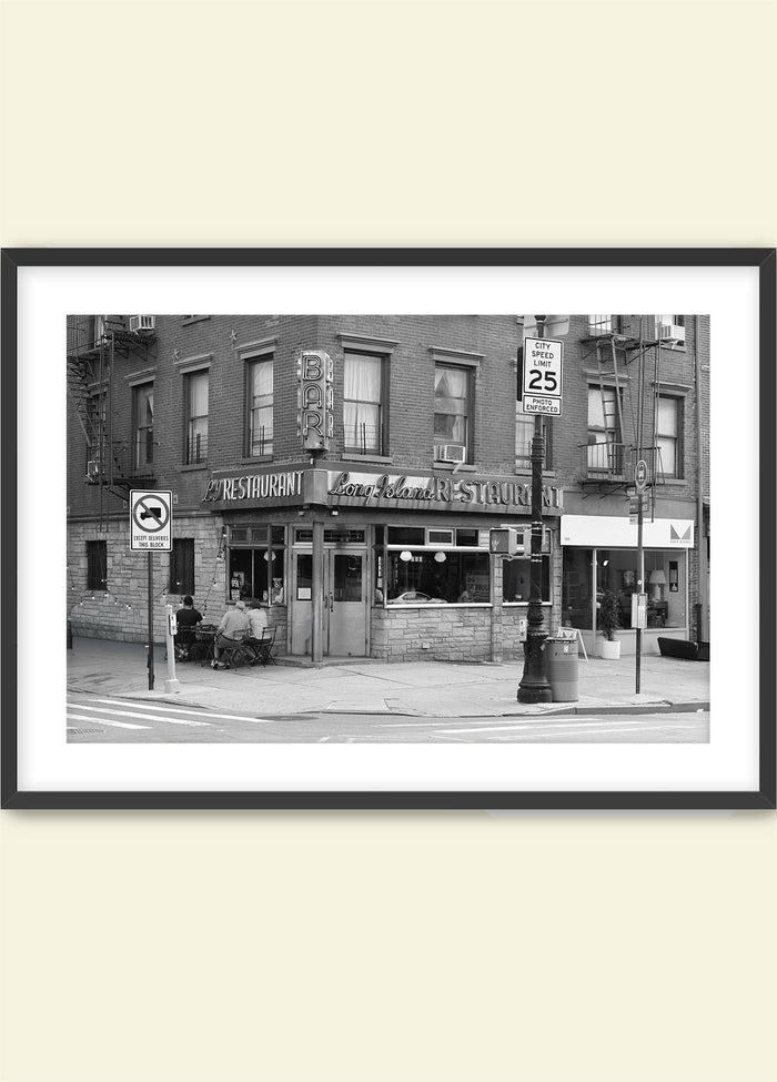 Domingo in Cobble Hill: Long Island Bar