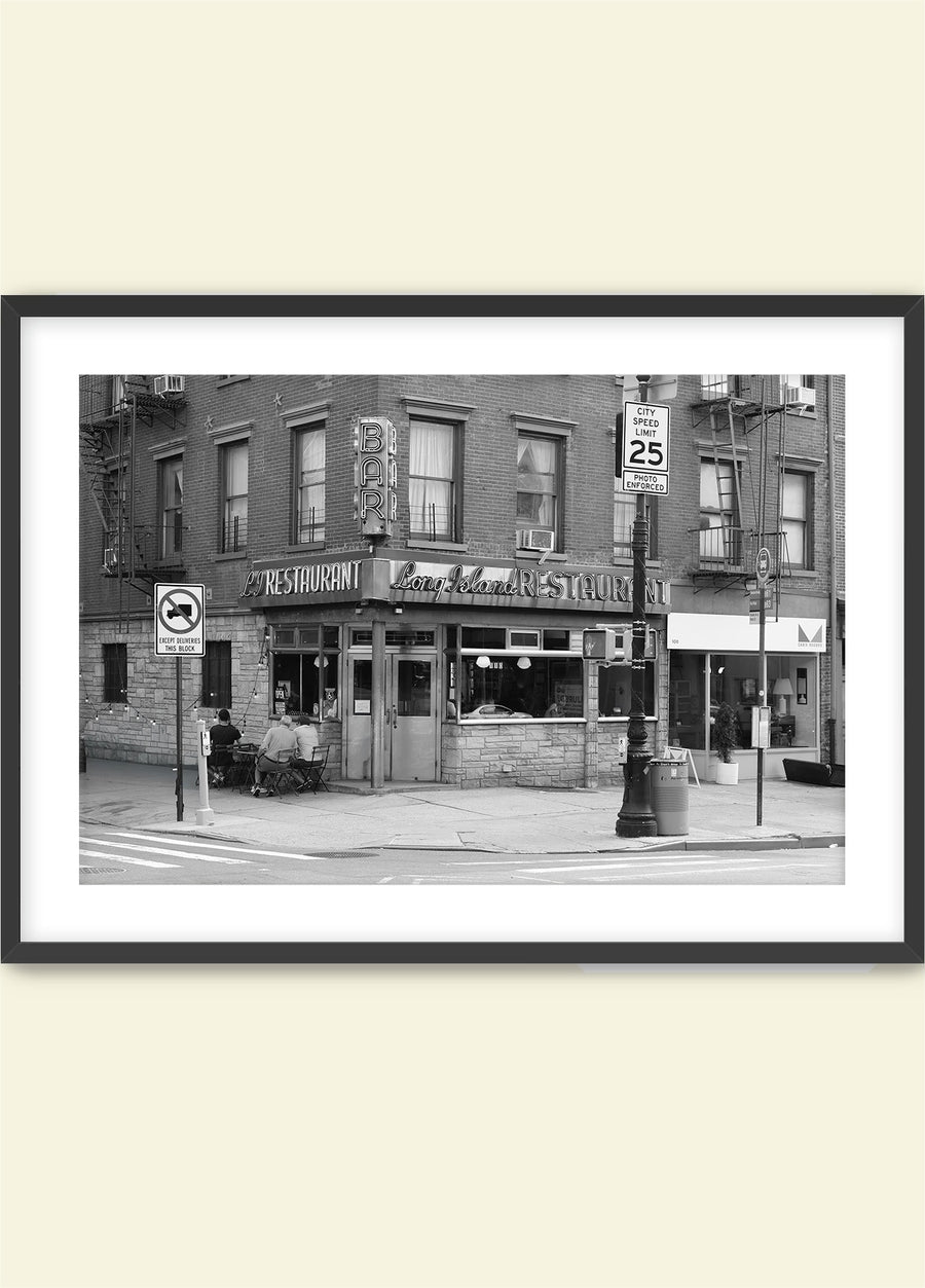 Domingo in Cobble Hill: Long Island Bar