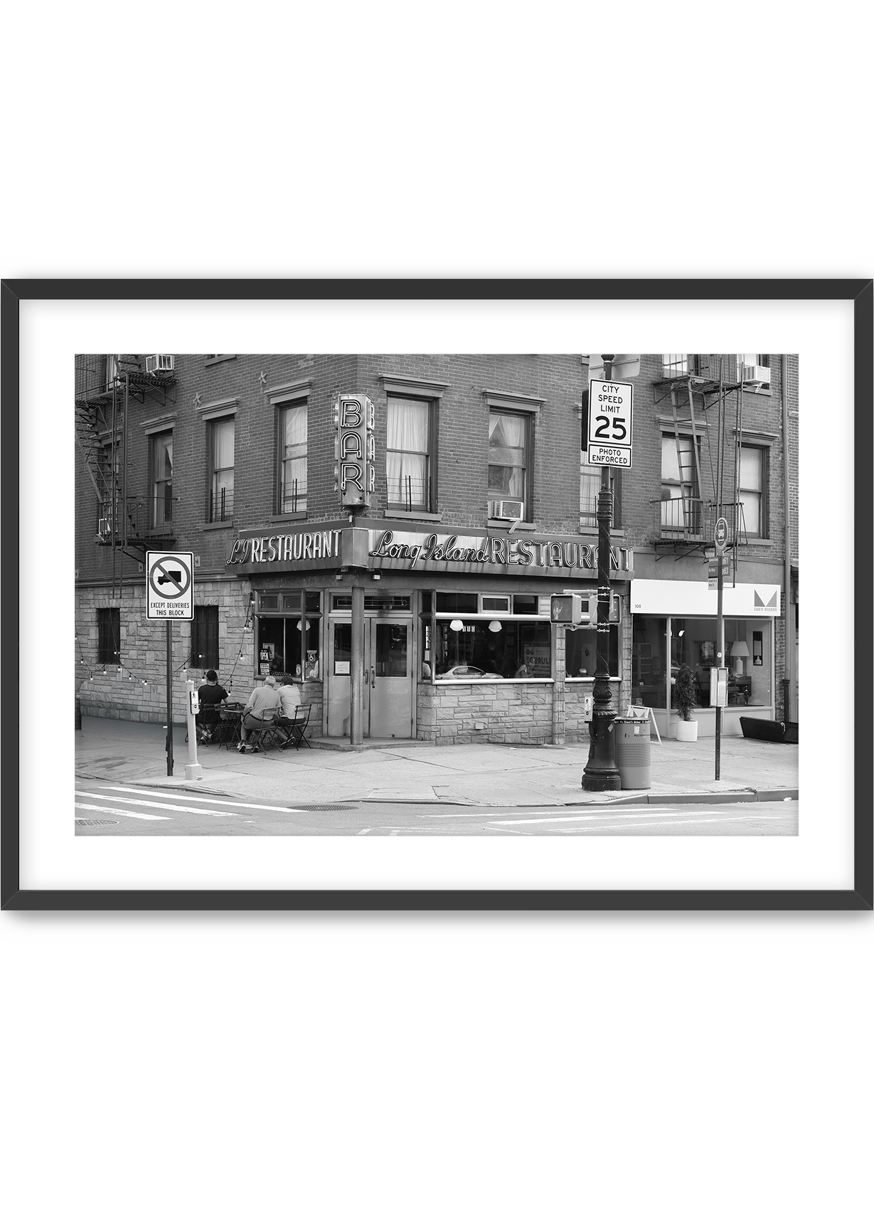 Domingo in Cobble Hill: Long Island Bar