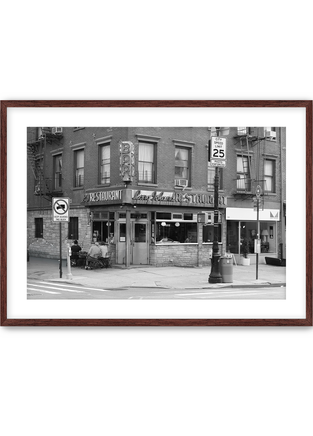 Domingo in Cobble Hill: Long Island Bar