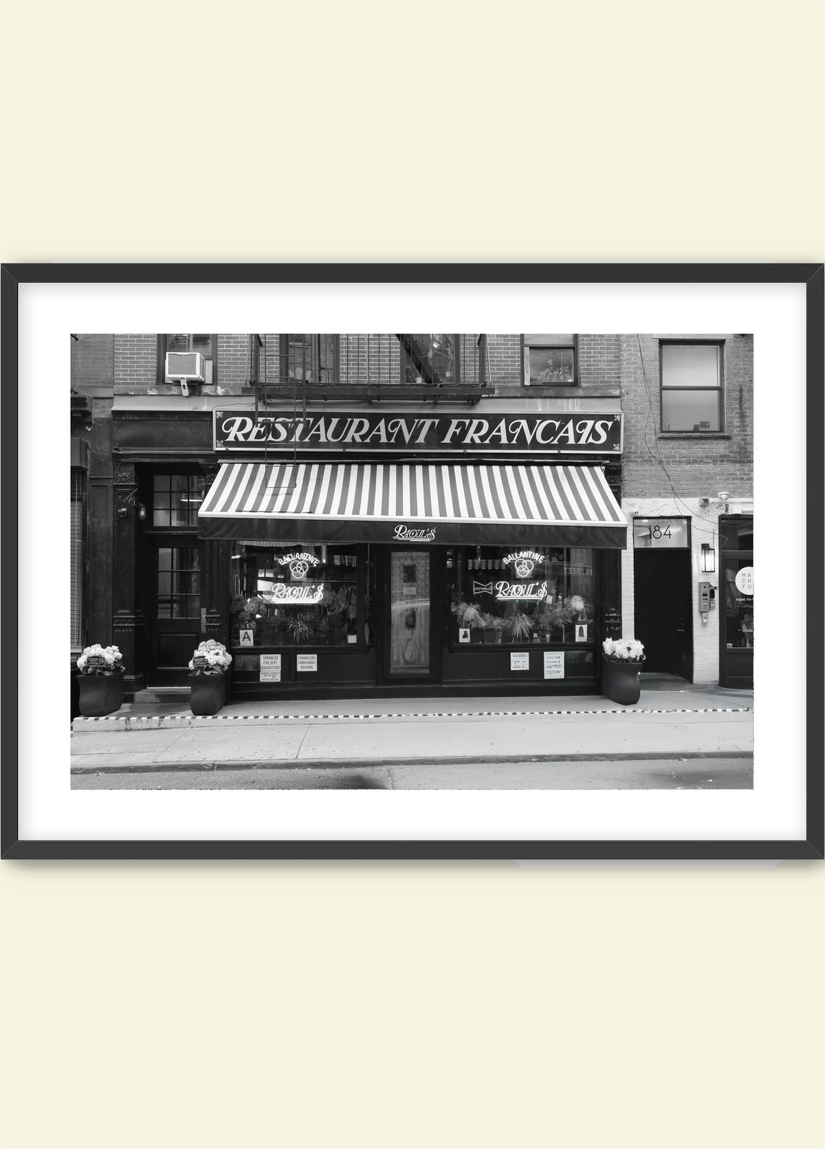 Domingo en Soho: Raoul's