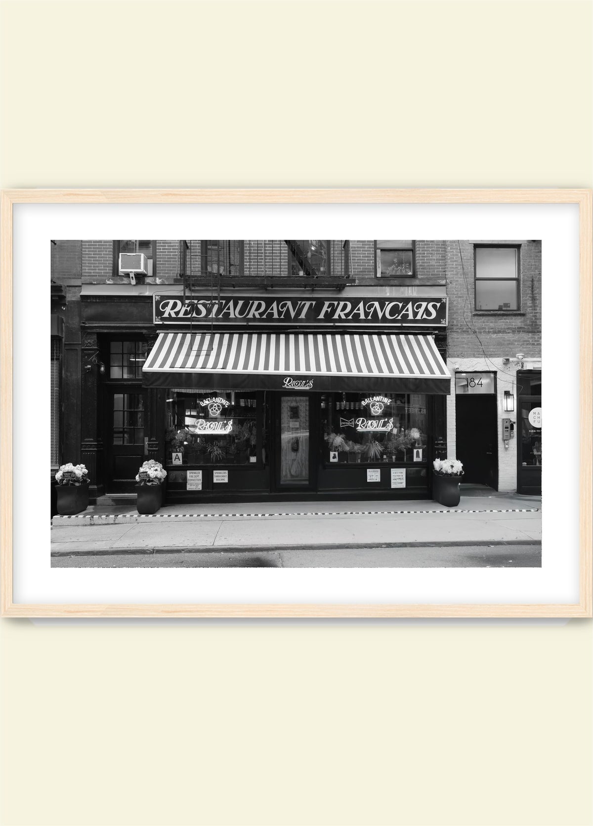 Domingo en Soho: Raoul's